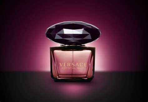 review versace crystal noir|versace crystal noir for men.